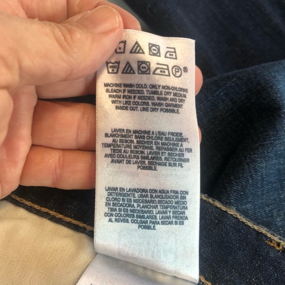 Levi Signature Low Rise Boot Cut Women’s Jeans Dark Wash Authentic Levi Sz14S - Picture 8 of 10